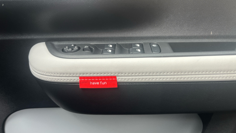 Citroen C3 Aircross 83kW Standard Range Plus 44kWh 5dr Auto Electric Hatchback